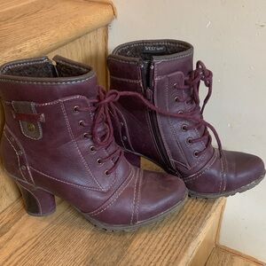 West Way Women's Lace-Up Burgundy Boots